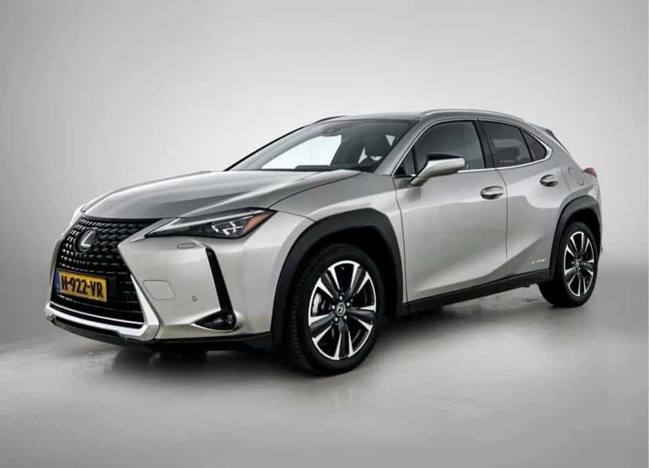 Lexus UX (2020) — foto 1