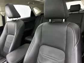 Lexus NX (2018) thumbnail 33