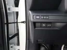 Lexus LBX (2026) thumbnail 12