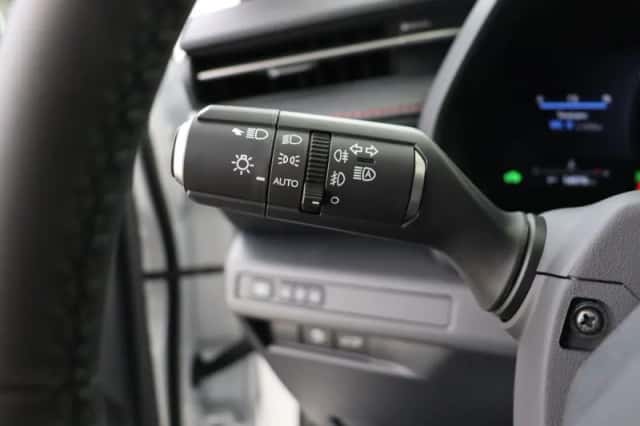 Lexus LBX (2026) thumbnail 18