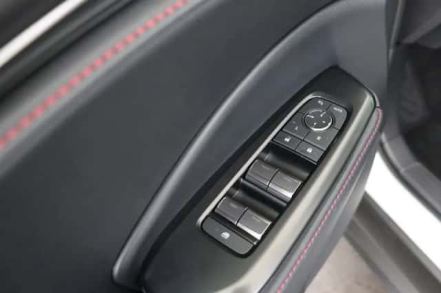Lexus LBX (2026) thumbnail 10