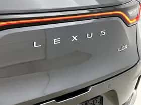 Lexus LBX (2024) thumbnail 19