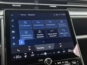 Lexus LBX (2024) thumbnail 27