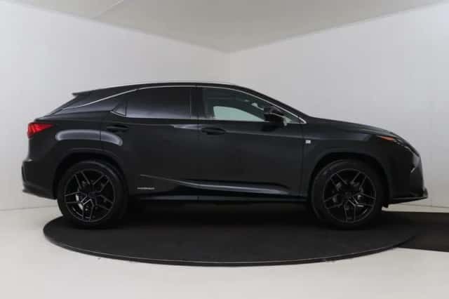 Lexus RX (2019) thumbnail 14