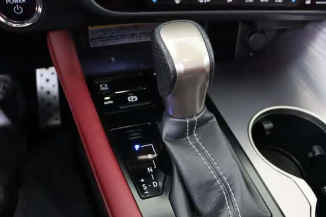 Lexus RX (2019) thumbnail 30