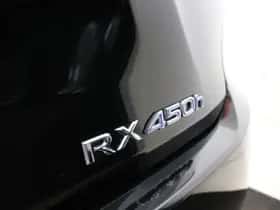 Lexus RX (2019) thumbnail 43