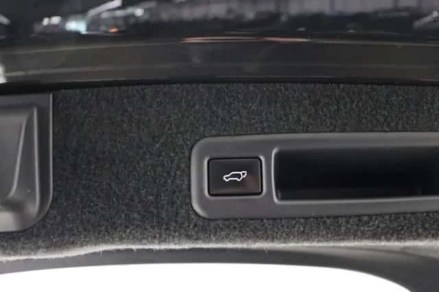 Lexus RX (2019) thumbnail 47