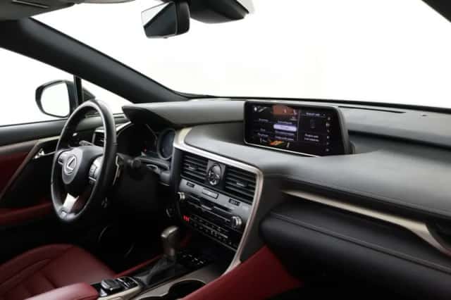 Lexus RX (2019) thumbnail 6