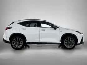 Lexus NX (2022) thumbnail 13