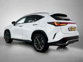 Lexus NX (2022) thumbnail 15