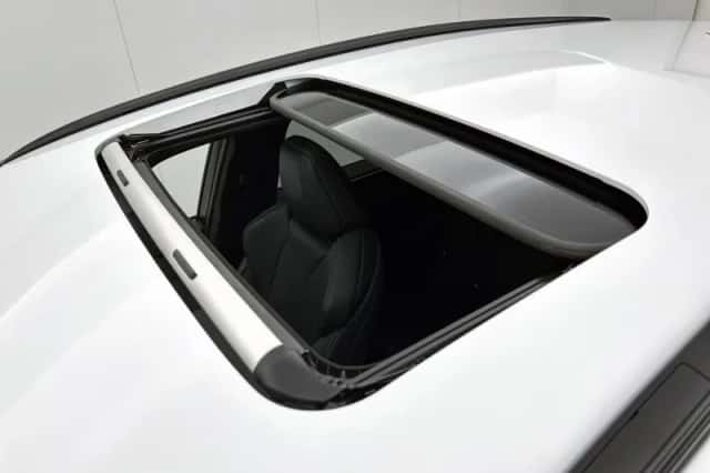 Lexus NX (2022) thumbnail 12