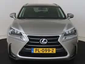 Lexus NX (2017) thumbnail 24