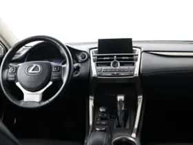 Lexus NX (2017) thumbnail 43