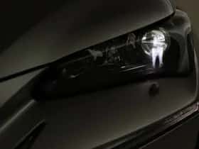 Lexus NX (2017) thumbnail 8