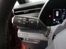 Lexus LBX (2025) thumbnail 18