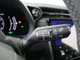 Lexus LBX (2025) thumbnail 19