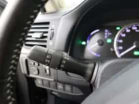 Lexus CT (2018) thumbnail 17