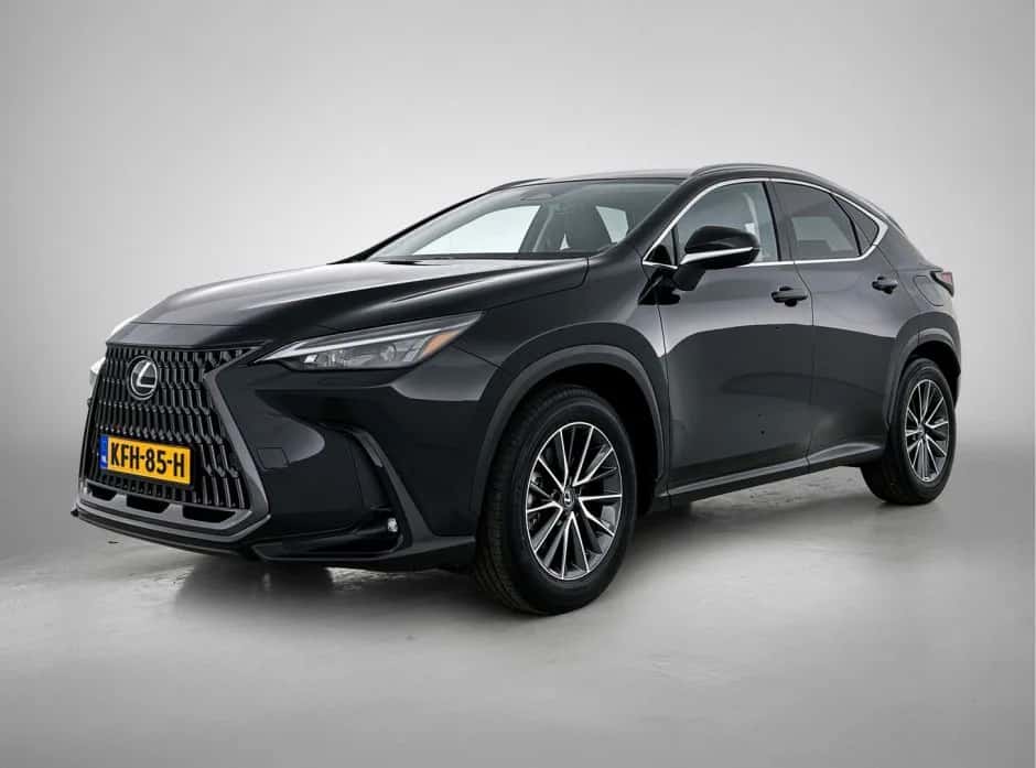 Lexus NX (2025) — foto 1