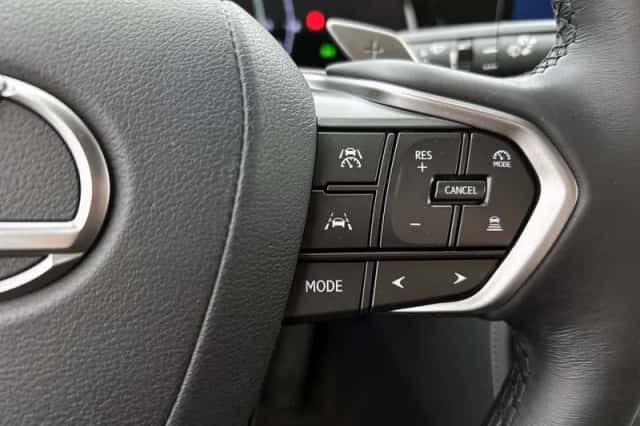 Lexus NX (2025) thumbnail 14