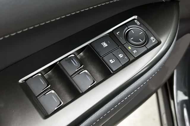 Lexus NX (2025) thumbnail 22