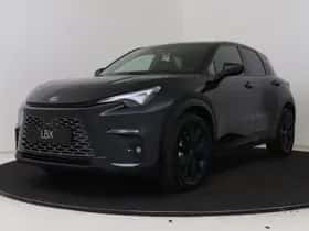 Lexus LBX (2026) thumbnail 1