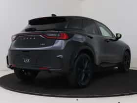 Lexus LBX (2026) thumbnail 2