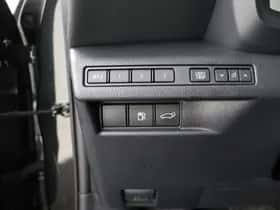 Lexus LBX (2026) thumbnail 11