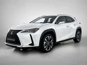 Lexus UX (2022)