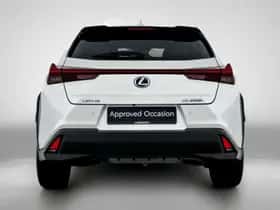 Lexus UX (2022) thumbnail 21
