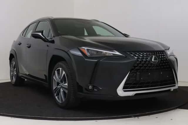 Lexus UX (2022) thumbnail 15