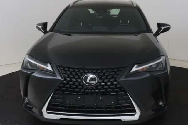Lexus UX (2022) thumbnail 24