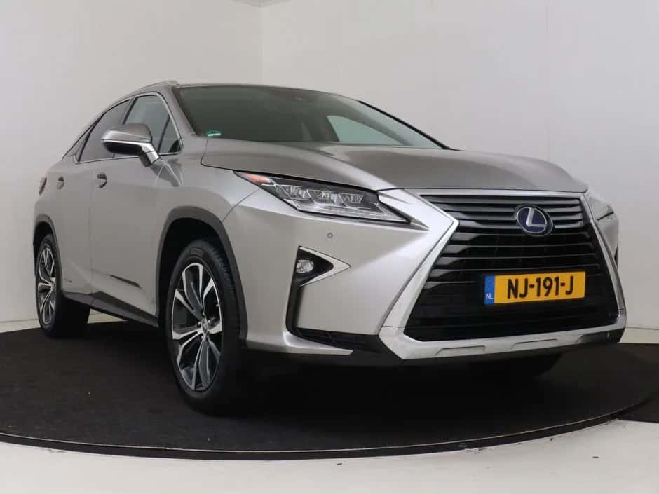 Lexus RX (2017) — foto 1