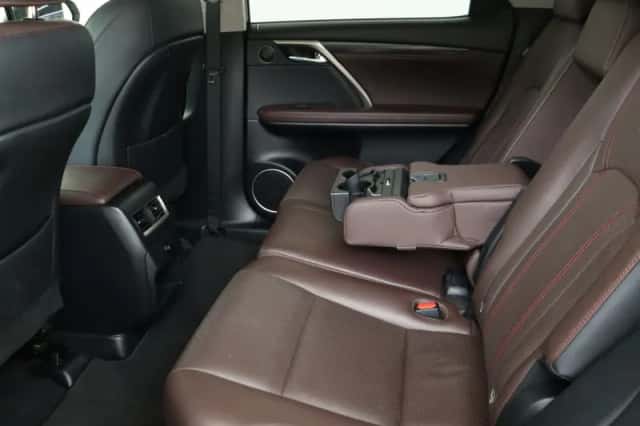 Lexus RX (2017) thumbnail 34