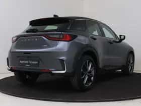 Lexus LBX (2026) thumbnail 2