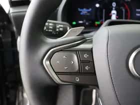 Lexus LBX (2026) thumbnail 12