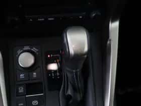 Lexus NX (2016) thumbnail 27