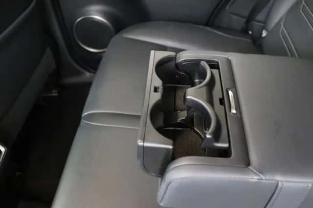 Lexus NX (2016) thumbnail 37