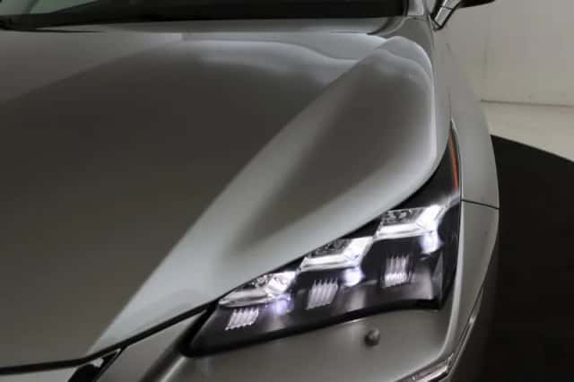 Lexus NX (2016) thumbnail 8