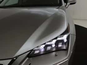 Lexus NX (2016) thumbnail 8