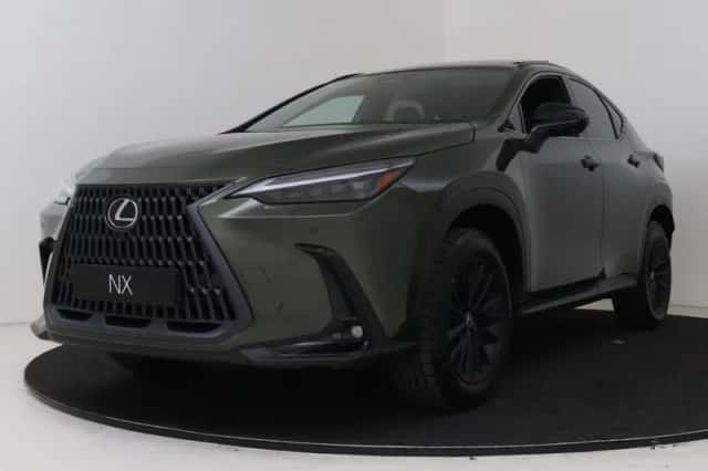 Lexus NX (2025) thumbnail 1