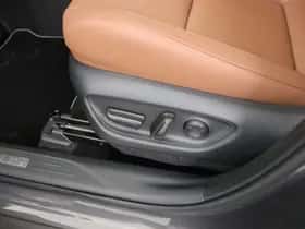 Lexus LBX (2026) thumbnail 11