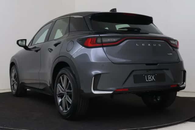 Lexus LBX (2026) thumbnail 16