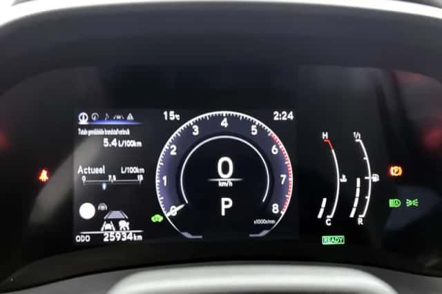 Lexus LBX (2024) thumbnail 5