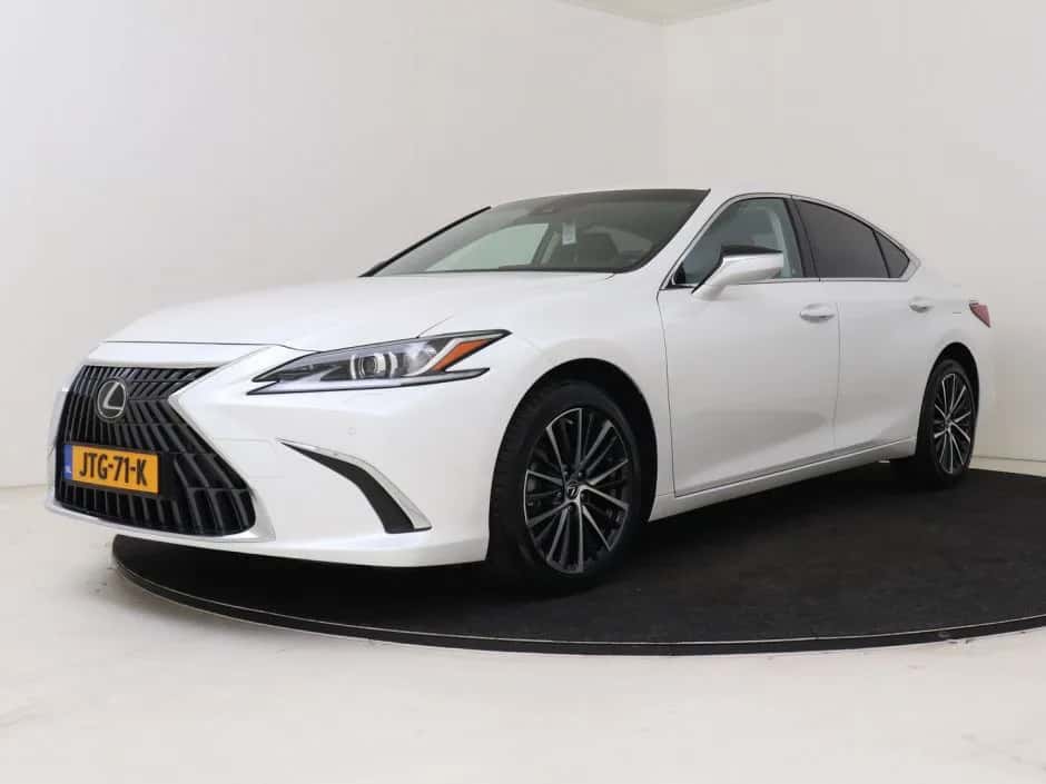 Lexus ES (2026) — foto 1
