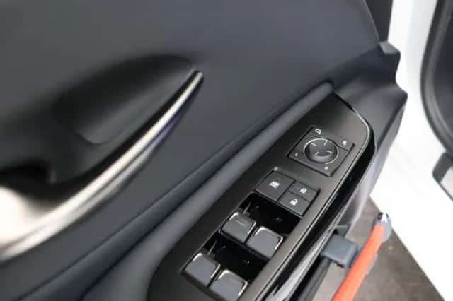 Lexus ES (2026) thumbnail 11
