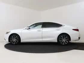 Lexus ES (2026) thumbnail 3