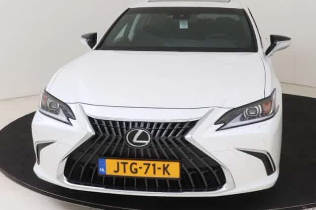 Lexus ES (2026) thumbnail 24