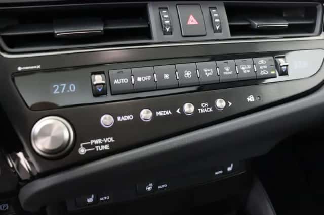 Lexus ES (2026) thumbnail 31