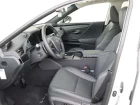 Lexus ES (2026) thumbnail 38