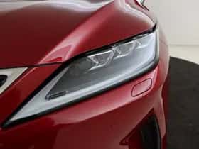 Lexus RX (2022) thumbnail 8